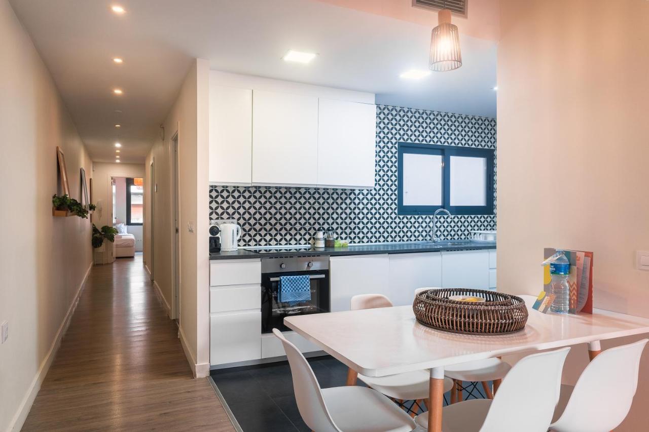 Modern Catalan Apartments By Olala Homes L'Hospitalet de Llobregat Exterior photo
