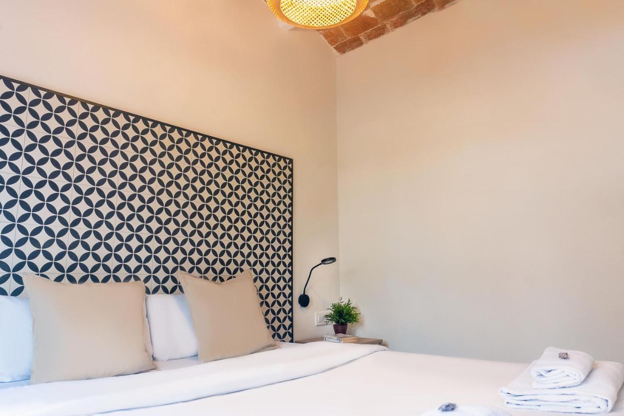 Modern Catalan Apartments By Olala Homes L'Hospitalet de Llobregat Exterior photo