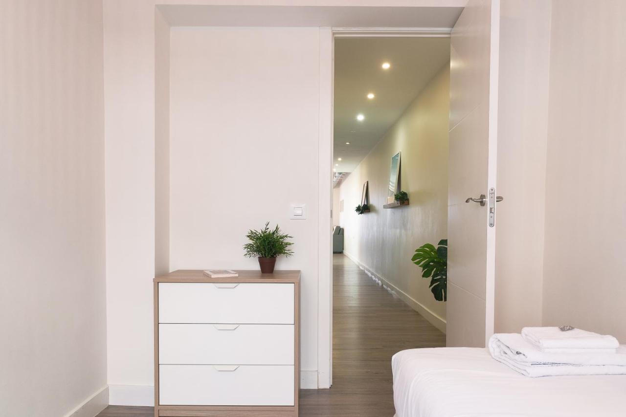Modern Catalan Apartments By Olala Homes L'Hospitalet de Llobregat Exterior photo