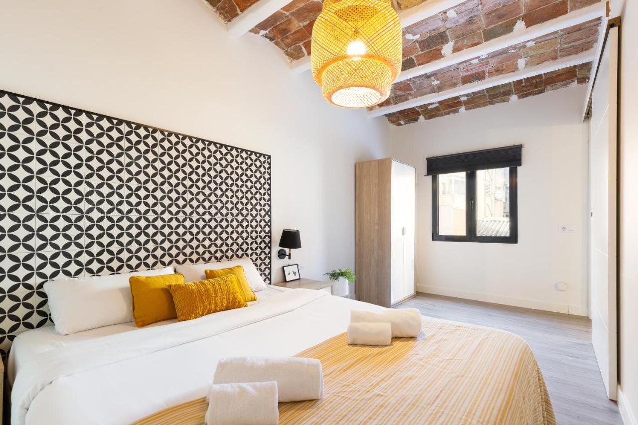 Modern Catalan Apartments By Olala Homes L'Hospitalet de Llobregat Exterior photo