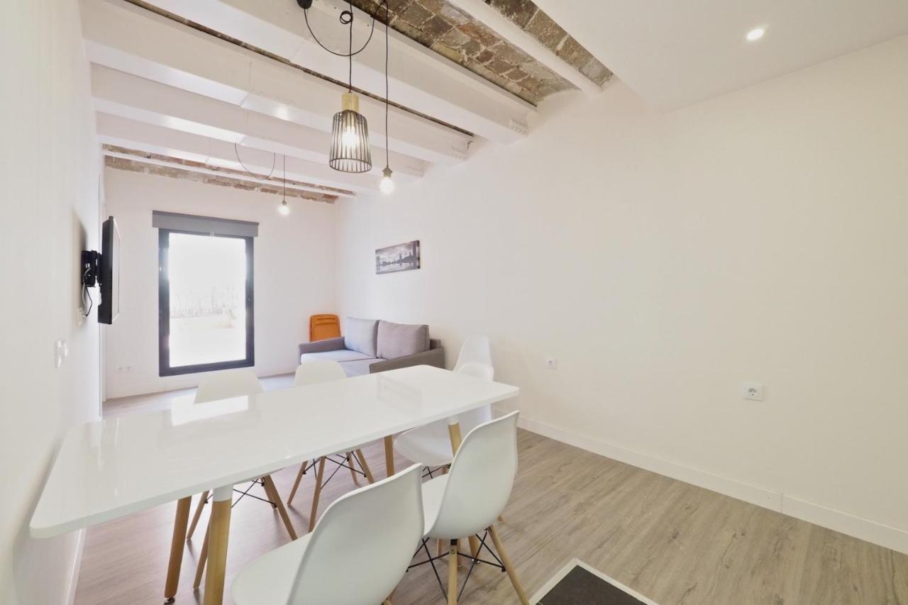 Modern Catalan Apartments By Olala Homes L'Hospitalet de Llobregat Exterior photo